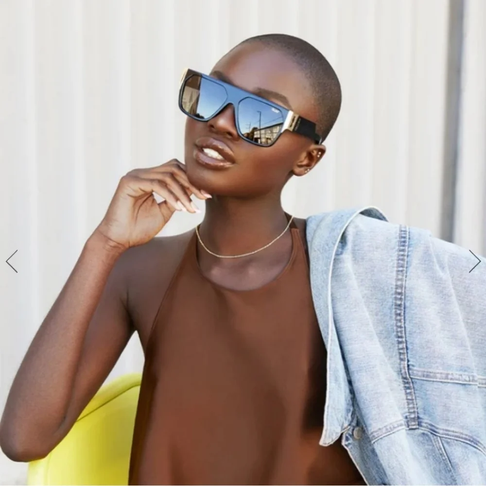Quay Australia GO OFF POLARIZED SUNGLASSES BLACK SMOKE TAUPE BNWT RETIRED $120